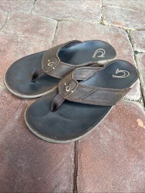 Vintage OluKai Men’s Flip Flops Size 12